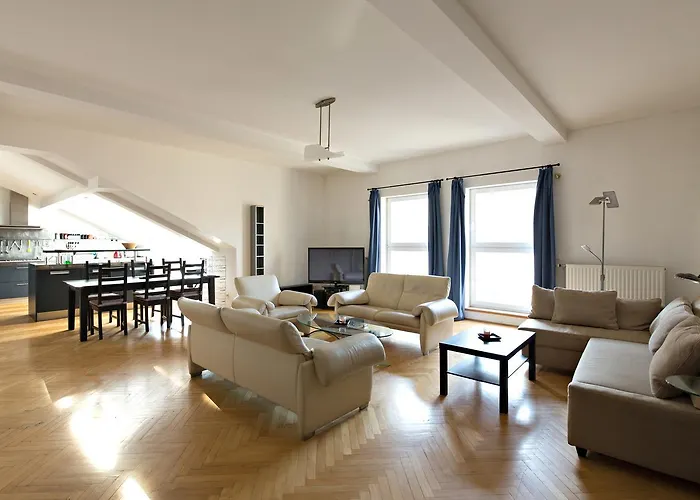 Damati Kft Liszt Ferenc Ter Inner Flat * Budapest