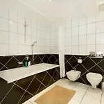 Damati Kft Liszt Ferenc Ter Inner Flat * Budapest