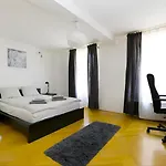 Damati Kft Liszt Ferenc Ter Inner Flat Apartman Budapest