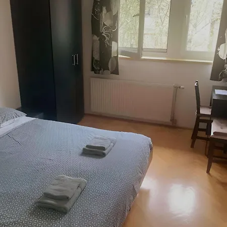 Damati Kft Liszt Ferenc Ter Inner Flat Budapeşte